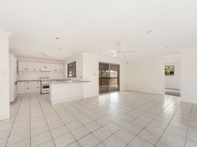 56 Rumsey Drive, Raceview