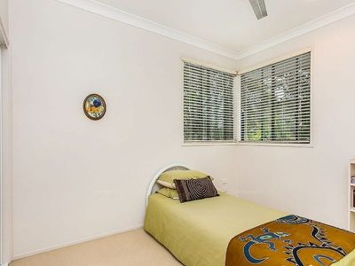 2 / 1 Durroon Court, Ocean Shores
