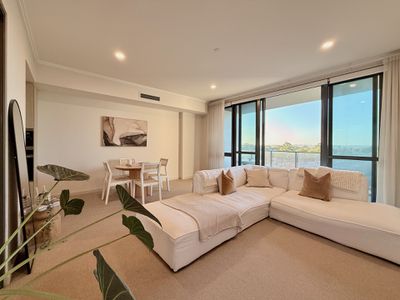 704 / 893 Canning Highway, Mount Pleasant