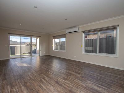 12A Kerry Court, Mansfield