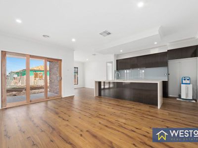 46 Hammersmith Road,, Wyndham Vale