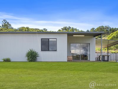 101 Clayton Road, Lammermoor