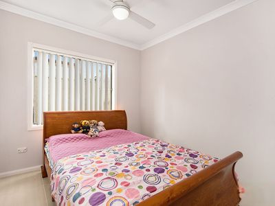 11 / 18-20 Girraween Road, Girraween