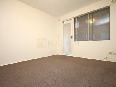 4 / 2 Macdonald Street, Lakemba