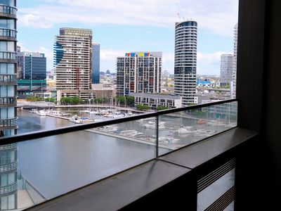 Stylish One Bedroom Apartment, Docklands