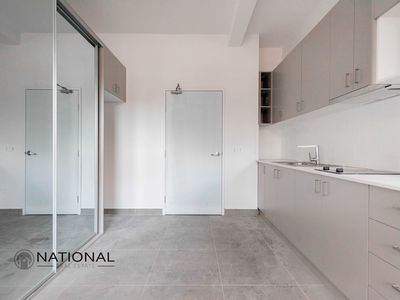 7 / 15 Station St, Guildford