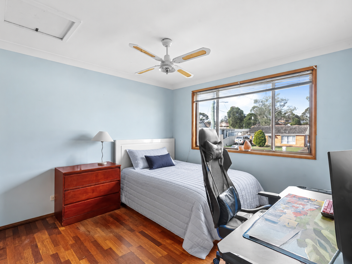 58 McKellar Boulevard, Blue Haven