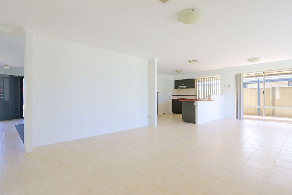 18 Birdsville Drive , Baldivis