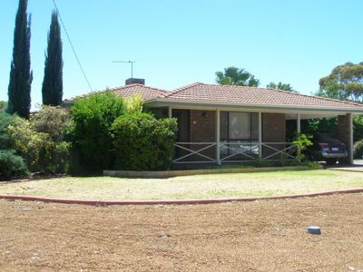 2 Trythall Place, Hannans