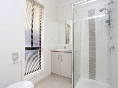 19 Mayesbrook Road, Wyndham Vale