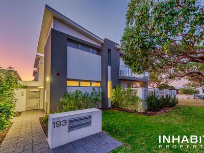 4 / 193 Grand Promenade, Doubleview