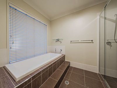 15 Gumdale Street, Wakerley