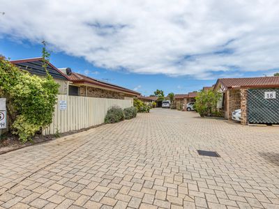 8 / 7 Sepia Court, Rockingham