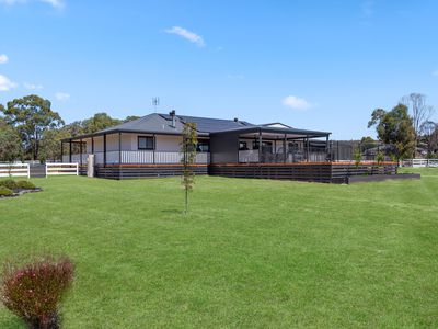 30 McNutts Lane, Heathcote