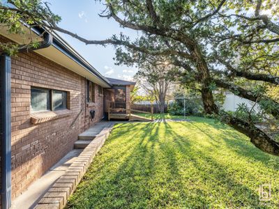 9 Gwenneth Close, Kanwal