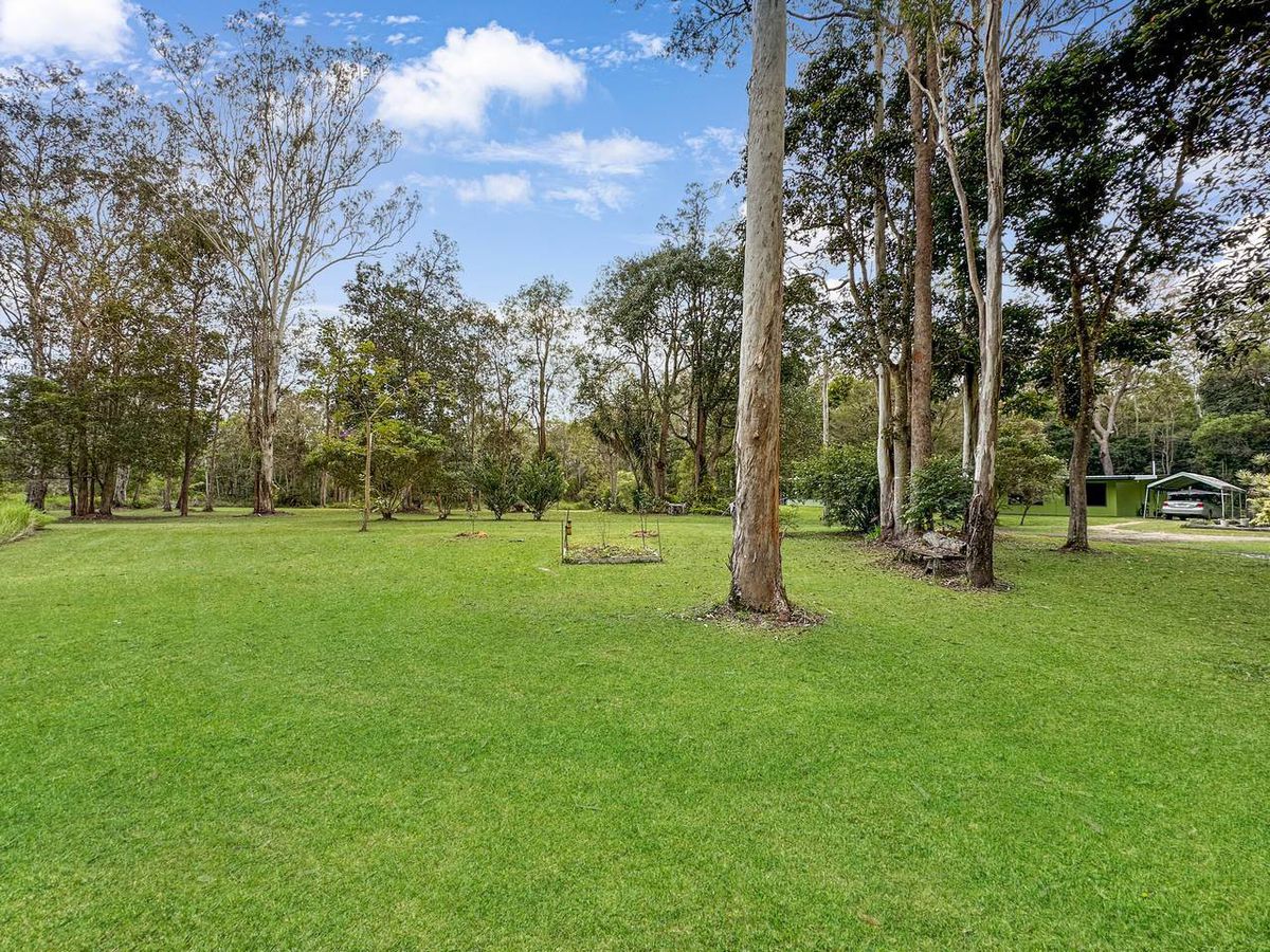 24 Willetts Road, Atherton