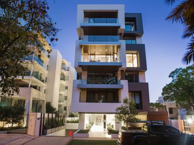 4 / 10 Bellevue Terrace, West Perth