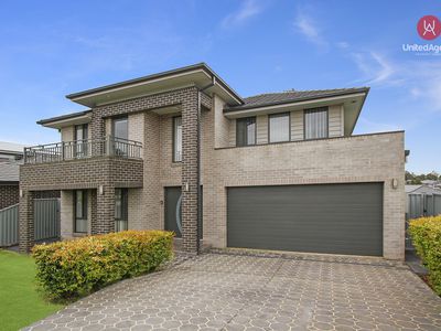 77 Southern Cross Avenue, Middleton Grange