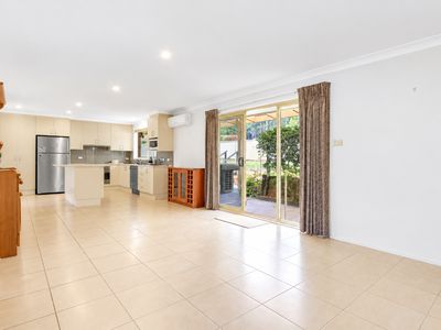 6 John Place, North Narooma
