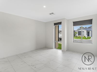 11 Kenchuto Way, Southern River