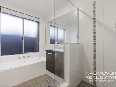 64 Panzano Circuit, Woodvale