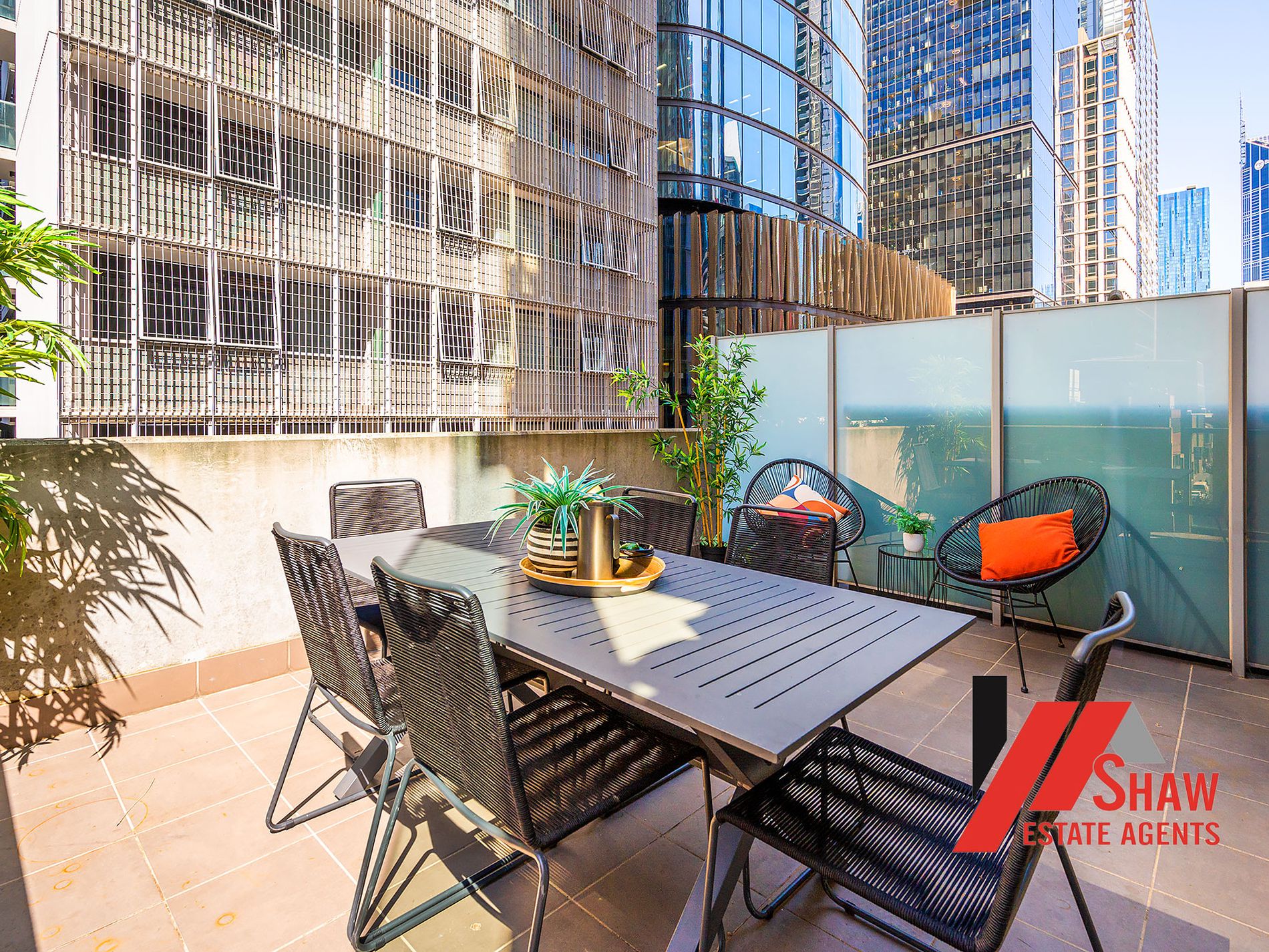 401 / 8 Exploration Lane, Melbourne