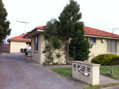 Unit 2 / 26 Willmott Drive, Hoppers Crossing