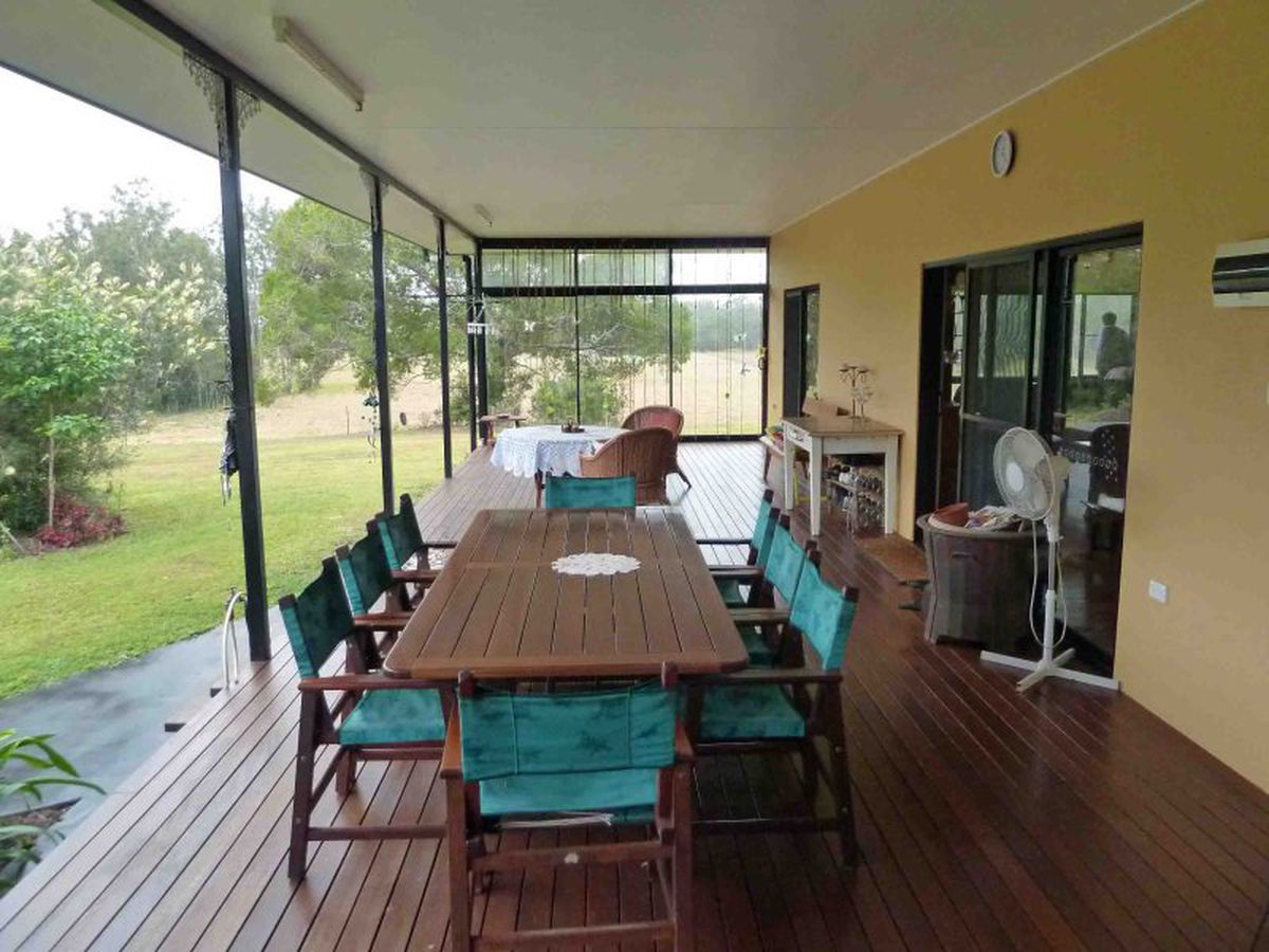 201 Deep Creek Road, Atherton