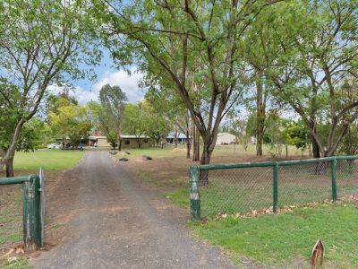 33-35 Roland Court, Peak Crossing