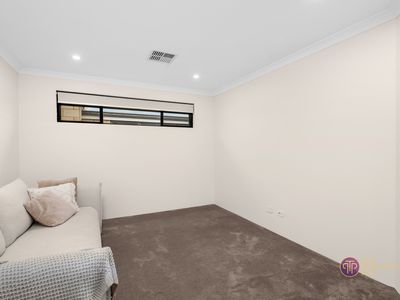 10 Westmeath Loop, Southern River