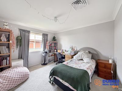 15 Dulhunty Avenue, Dubbo