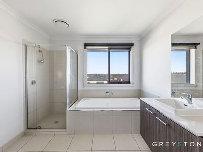24 Sunflower Drive, Beveridge