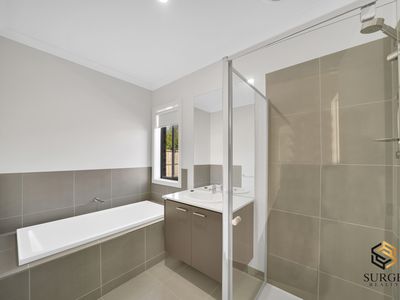 15 Wander Way, Fraser Rise