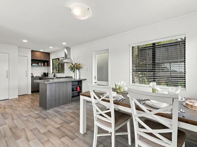 1/96 Alton Avenue, Hillcrest