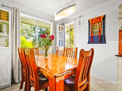 25 & 25A Adelphi Crescent, Doonside