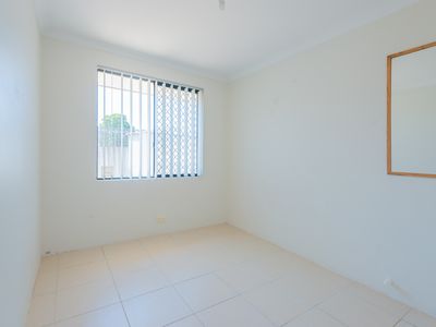 10 Desmond Place, Rivervale