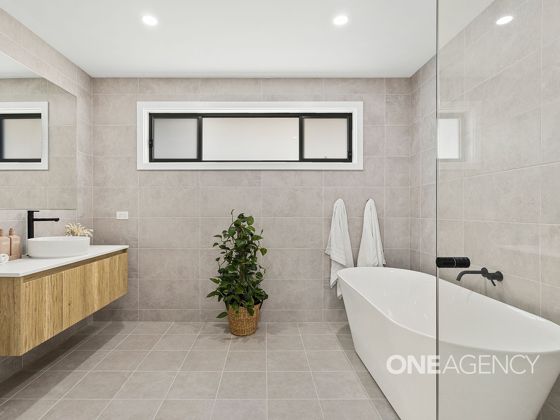 14 Telopea Place, Cordeaux Heights