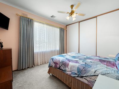 3 Kyarra Street , Taperoo