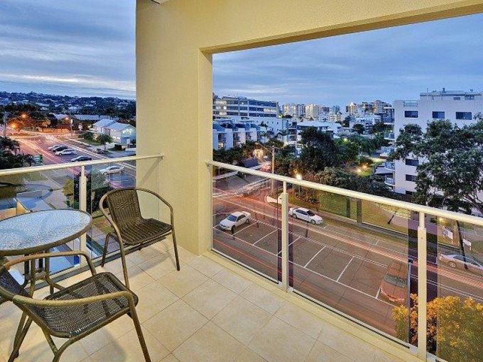 13 / 82 River Esplanade, Mooloolaba