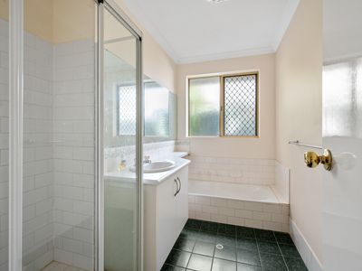 8A Siberia Close, Hannans