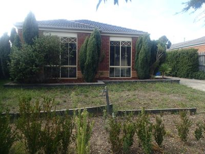 68 Harold Keys Drive, Narre Warren South