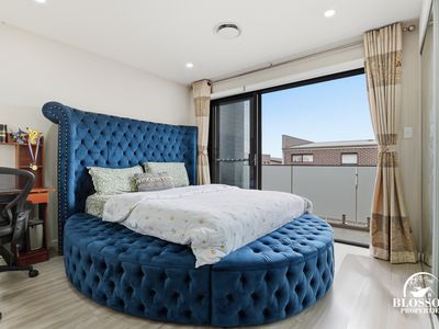 17 Ashwini Glade, Box Hill