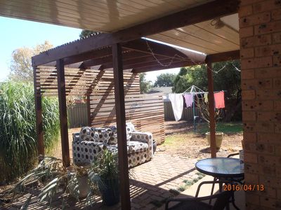 2 John Glenn Place, Dubbo