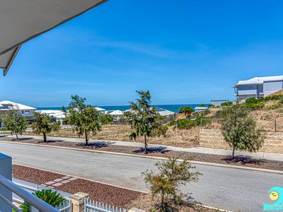 42 Seaside Avenue, Yanchep