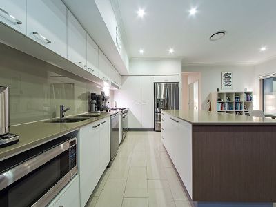 4 Thomson Place, Wakerley