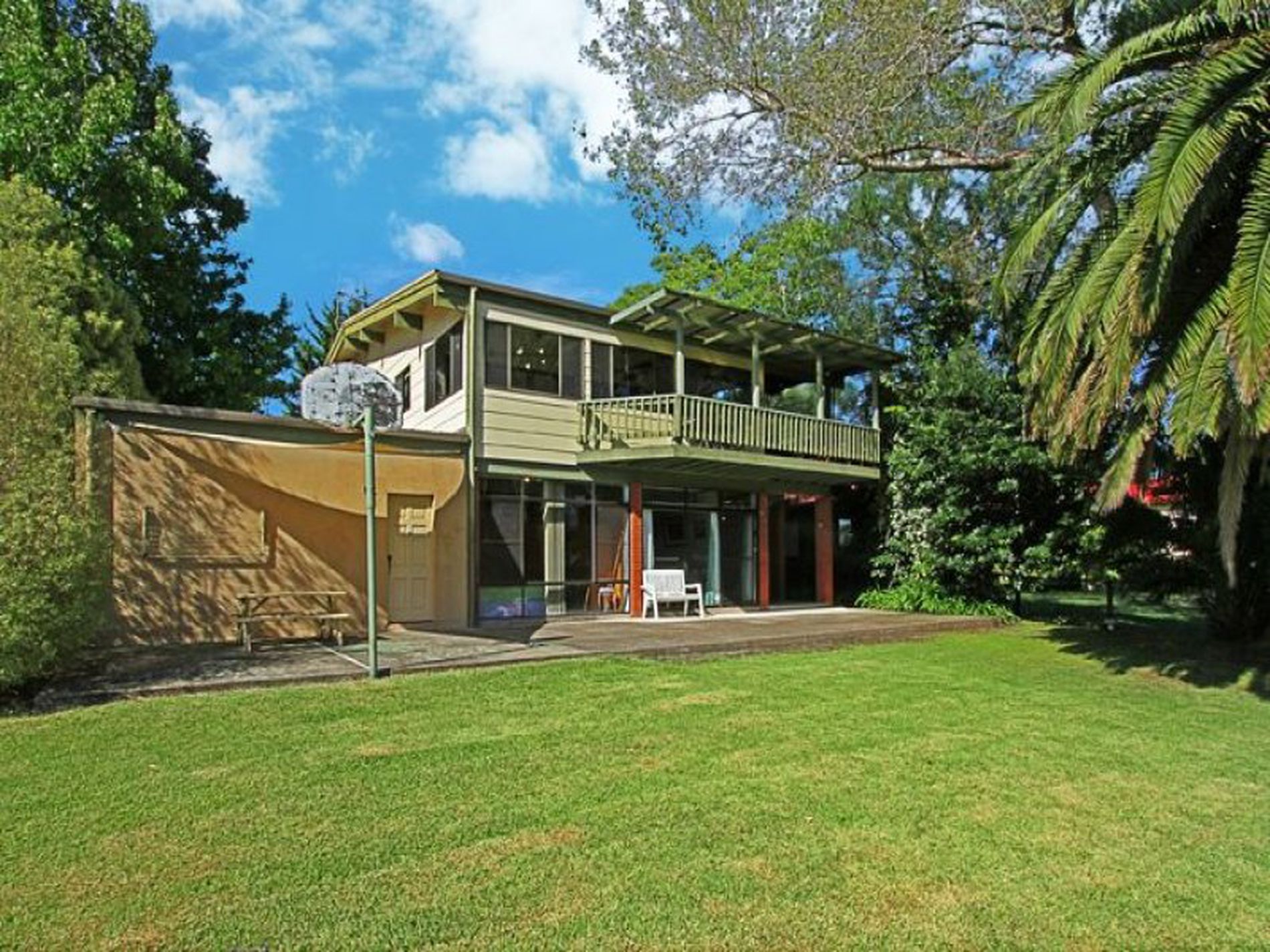 135 Lake Conjola Entrance Road, Lake Conjola