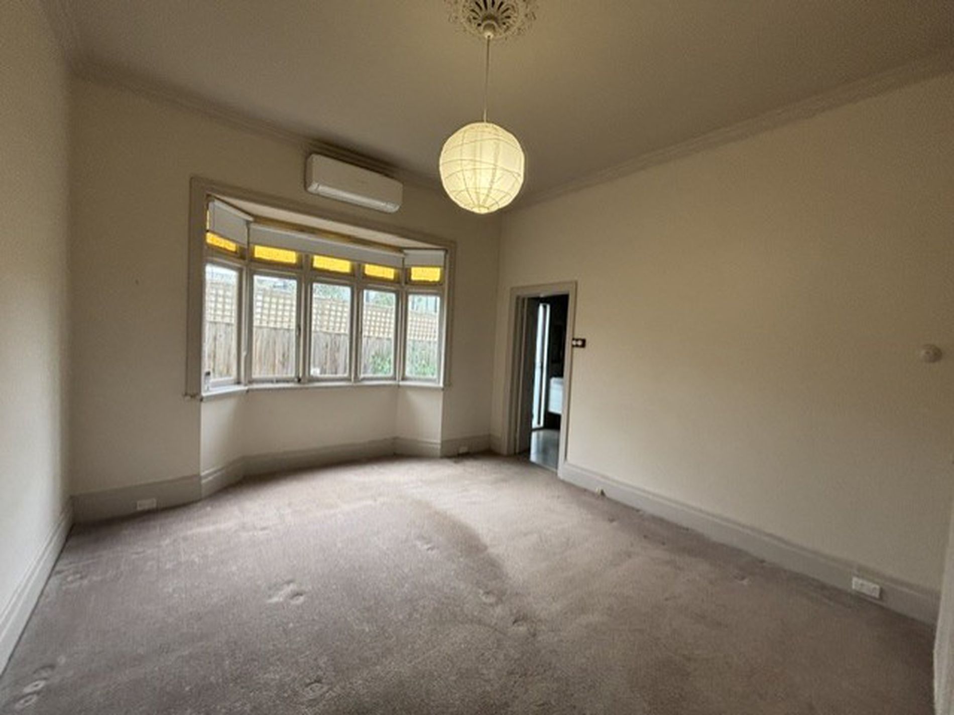 10 Montrose Street, Surrey Hills