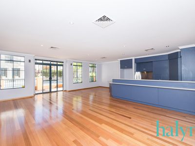 29 Tully Road, East Perth