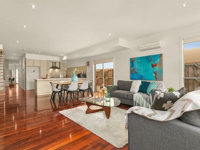 5 Government Road, Essendon