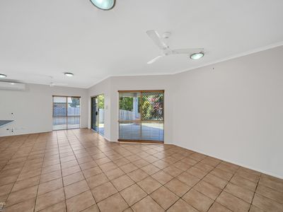 12 Warncke Close, Gordonvale